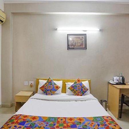 Fabexpress Ap International Hotell Noida Eksteriør bilde