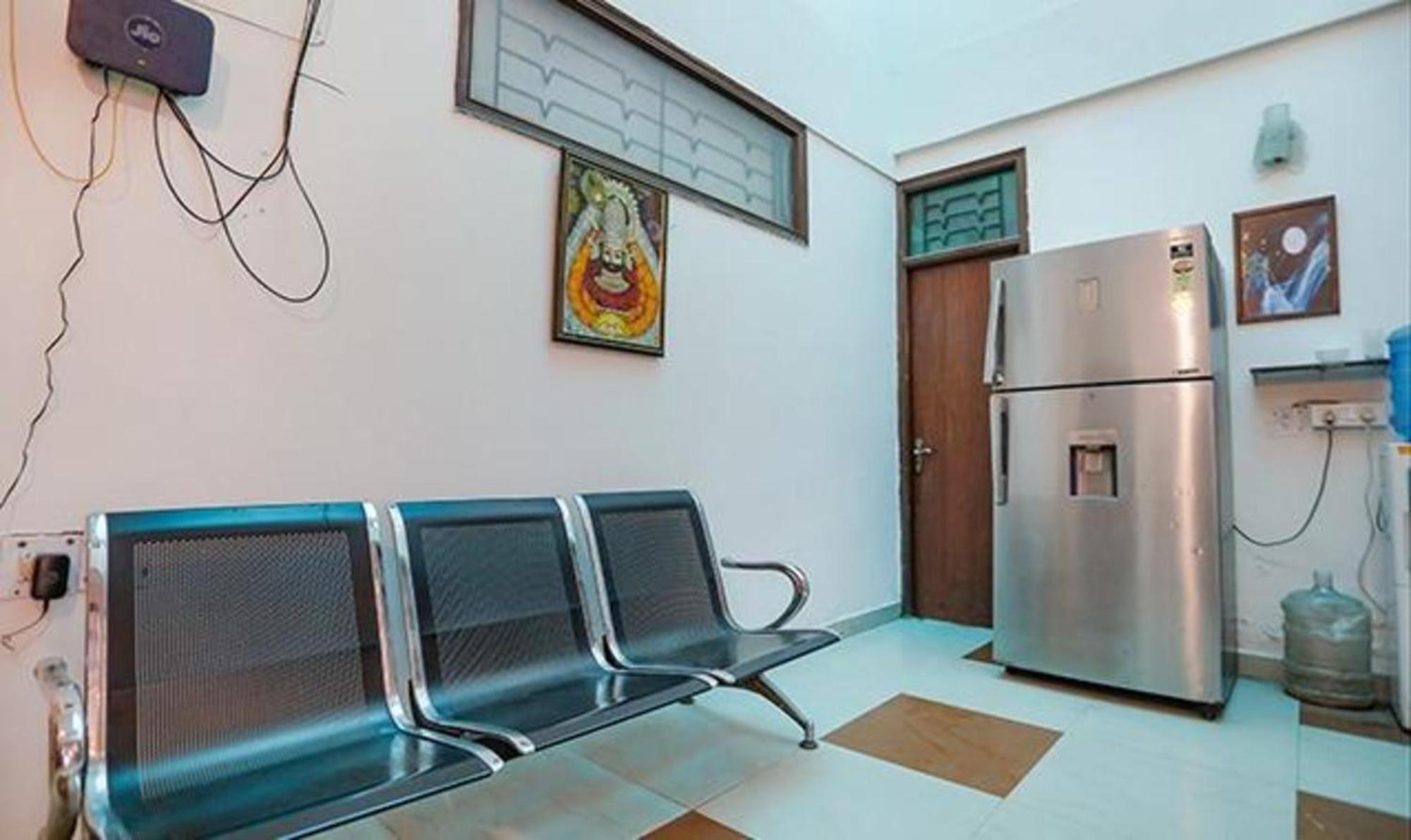 Fabexpress Ap International Hotell Noida Eksteriør bilde