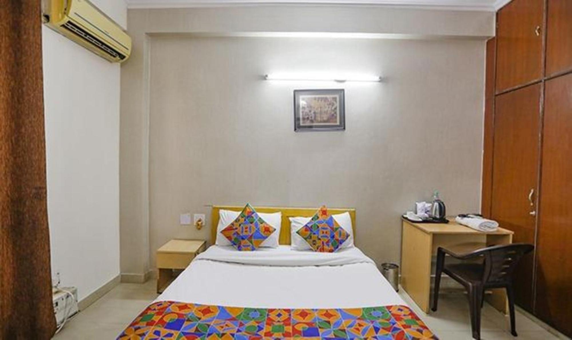 Fabexpress Ap International Hotell Noida Eksteriør bilde